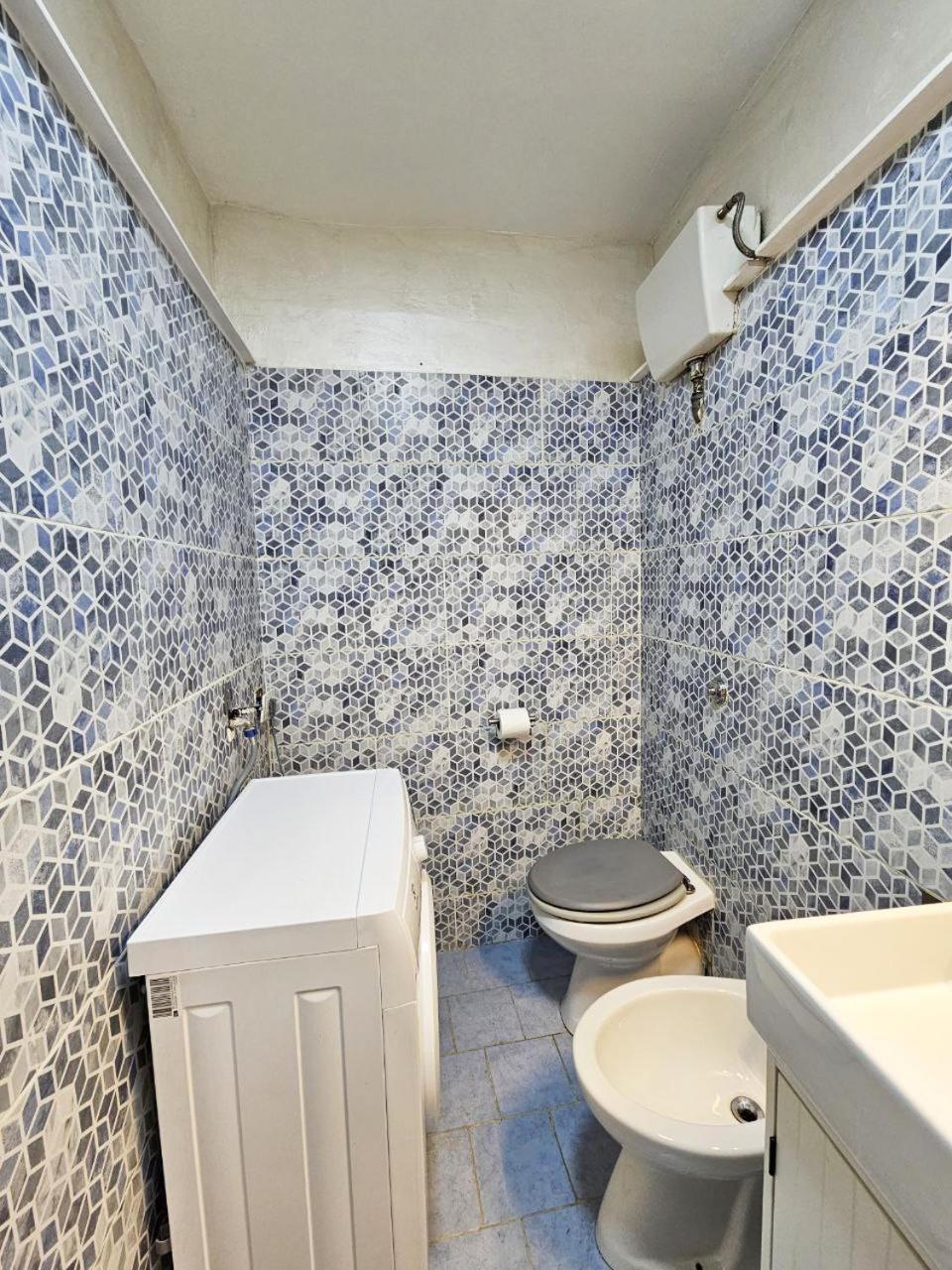 ナポリCasa San Gregorio Armenoアパートメント エクステリア 写真
